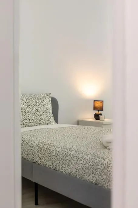 Comfort & Convenience In Central Massama Queluz 0*,  Πορτογαλία