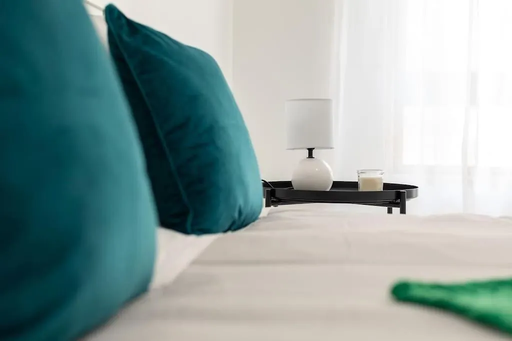 Comfort & Convenience In Central Massama Queluz